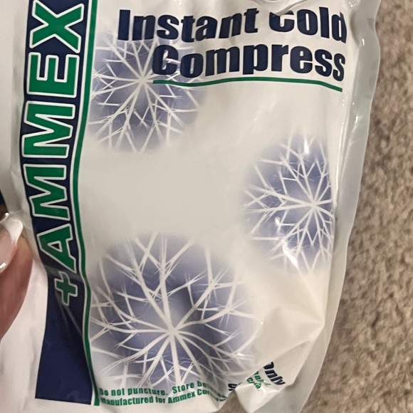 Pet First Aid Kit - Picture 6 of 6